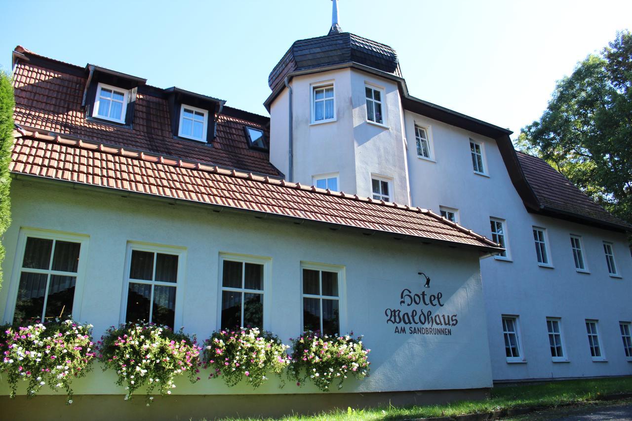 Hotel Waldhaus Romhild Eksteriør bilde